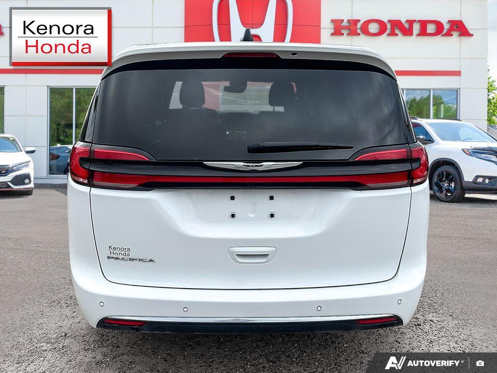 Chrysler Pacifica 2024