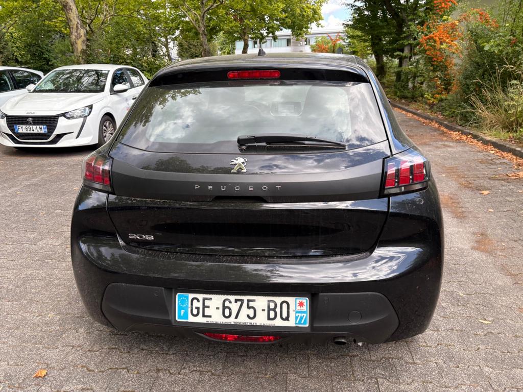 Peugeot 208 2022