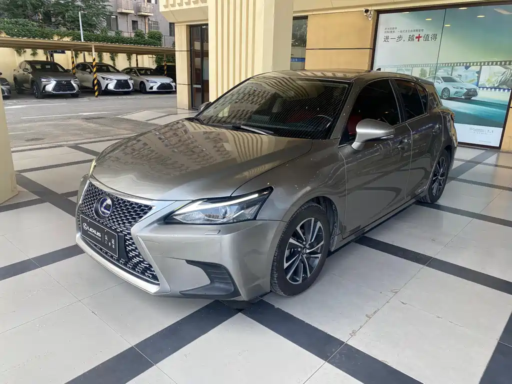 Lexus CT 2021