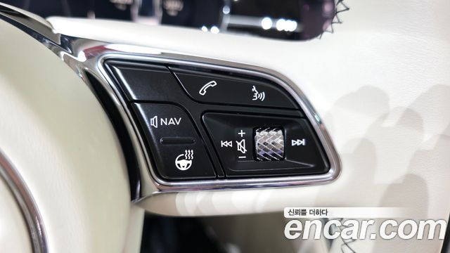 Bentley Flying Spur 2023