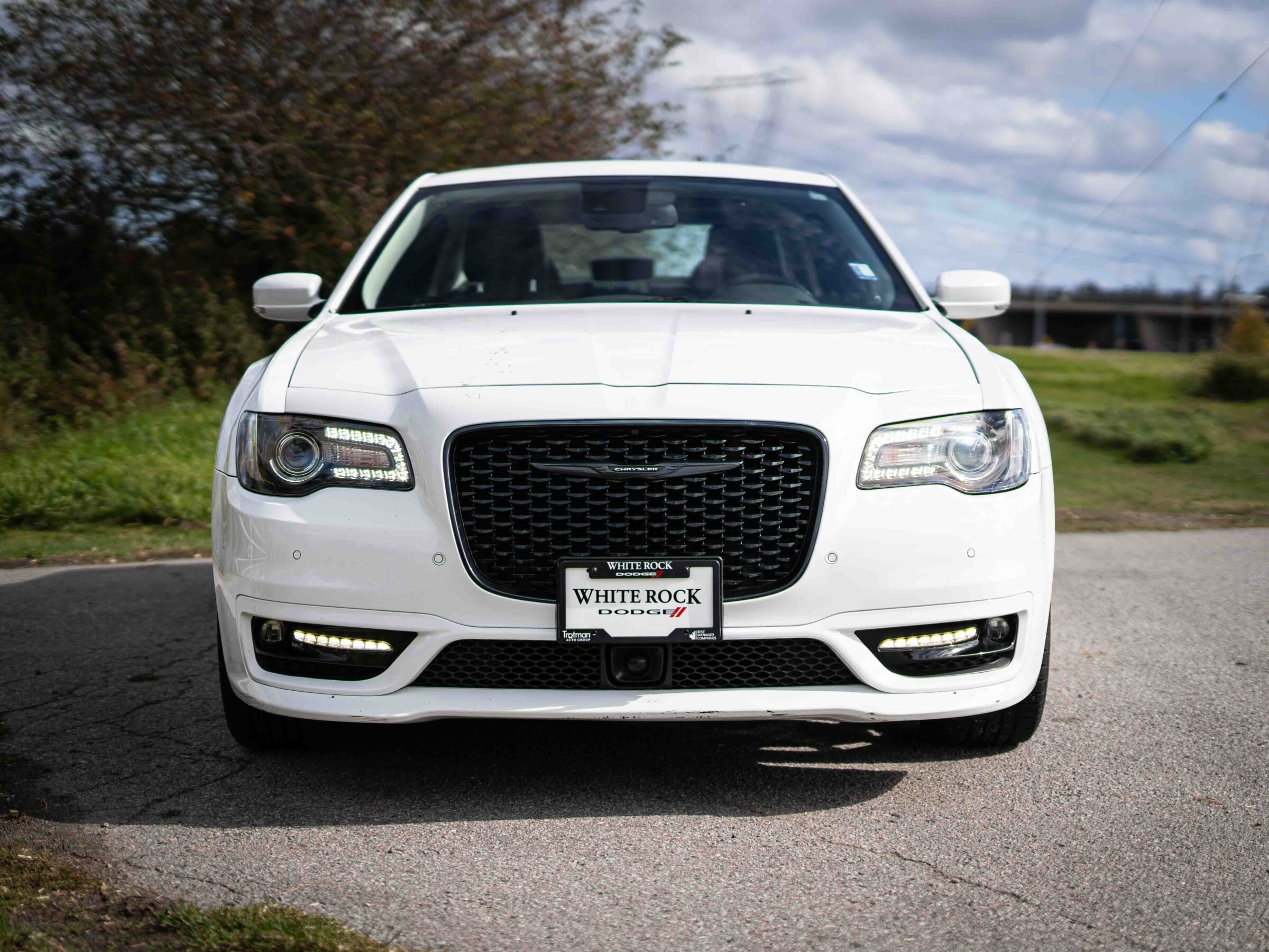 Chrysler 300 2023