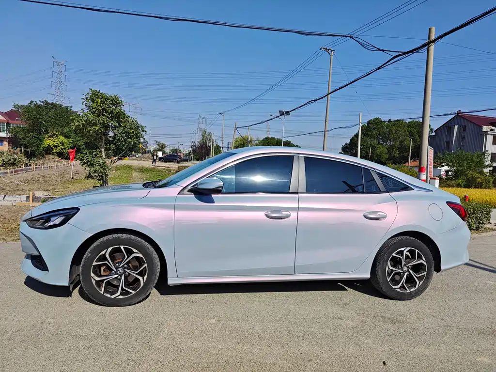 MG MG5 2022