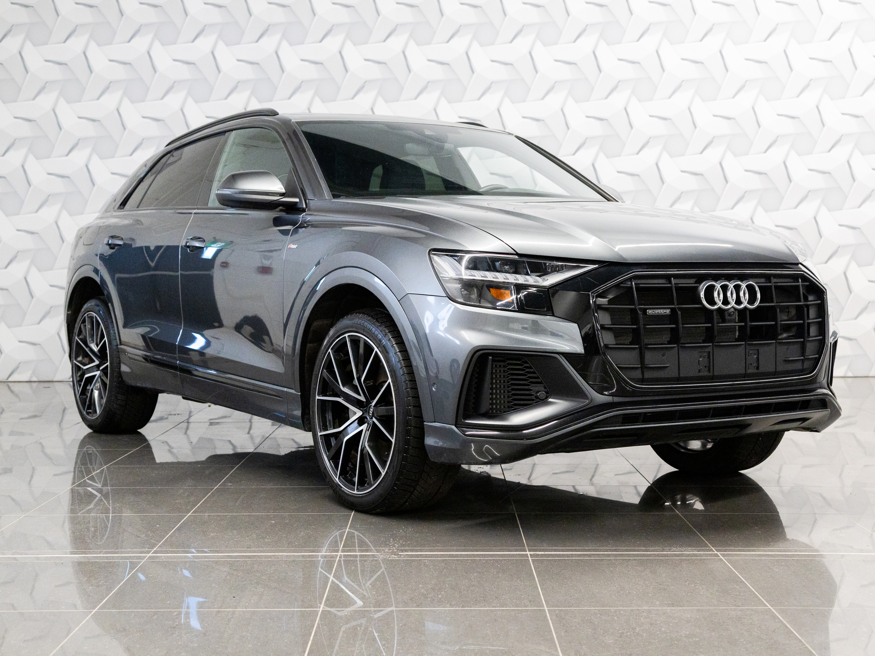 Audi Q8 2023