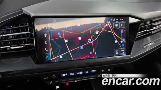 Audi Q4 e-tron 2025