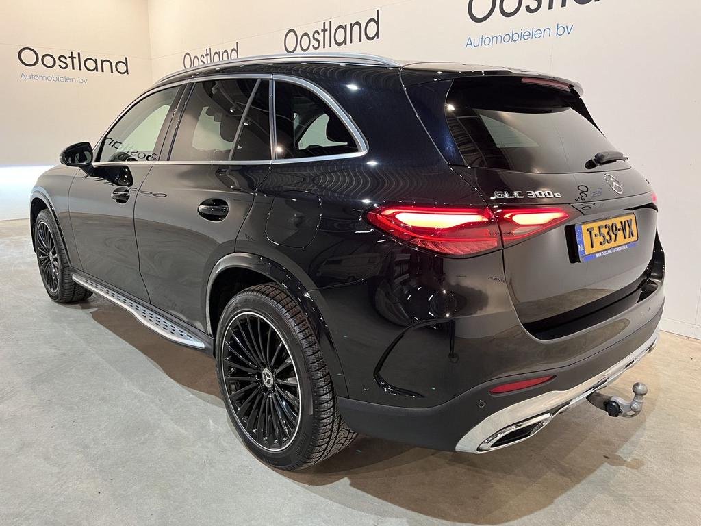 Mercedes-Benz GLC 300 2023