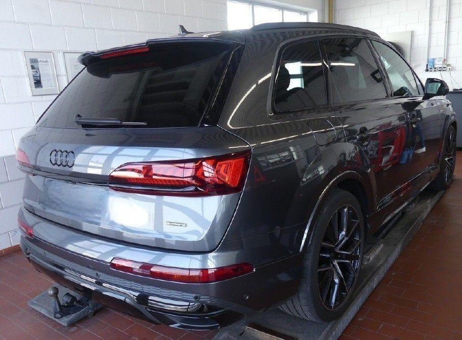 Audi Q7 2023