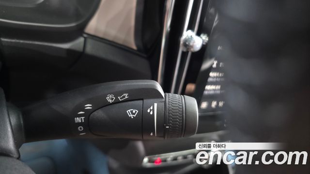 Volvo C40 2022