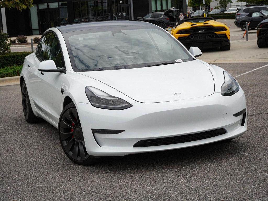 Tesla Model 3 2023