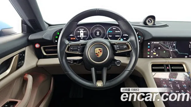 Porsche Taycan 2021