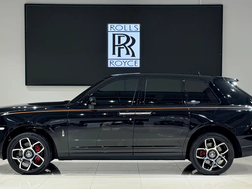 Rolls-Royce Cullinan 2021