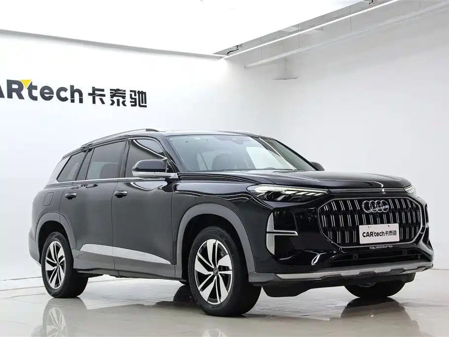 Audi Q6 2024