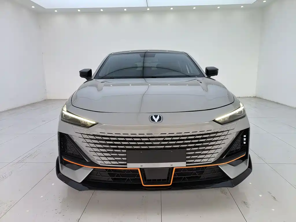 Changan UNI-V 2023
