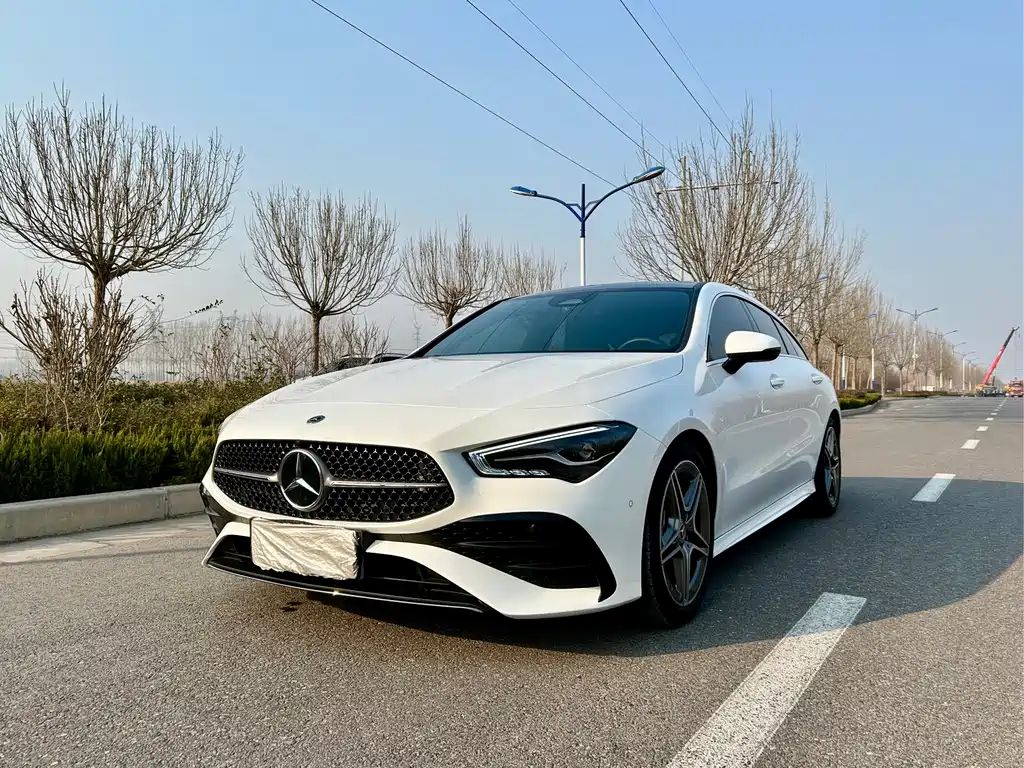 Mercedes-Benz CLA 2024