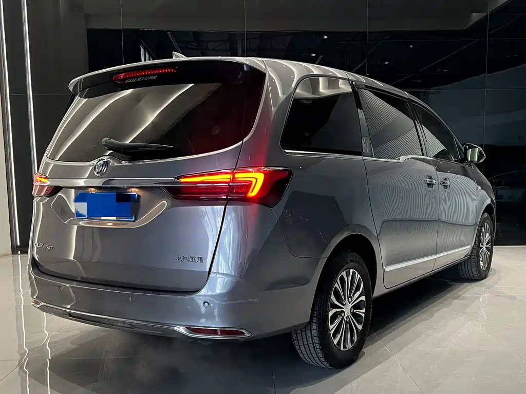Buick GL8 2021