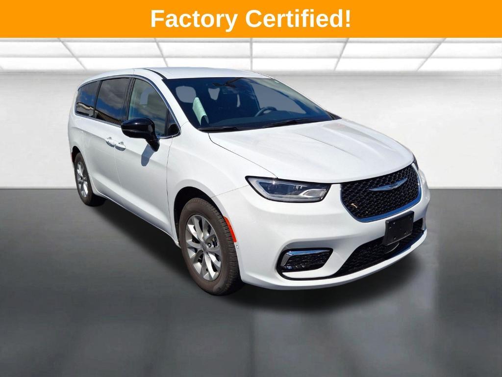 Chrysler Pacifica 2025