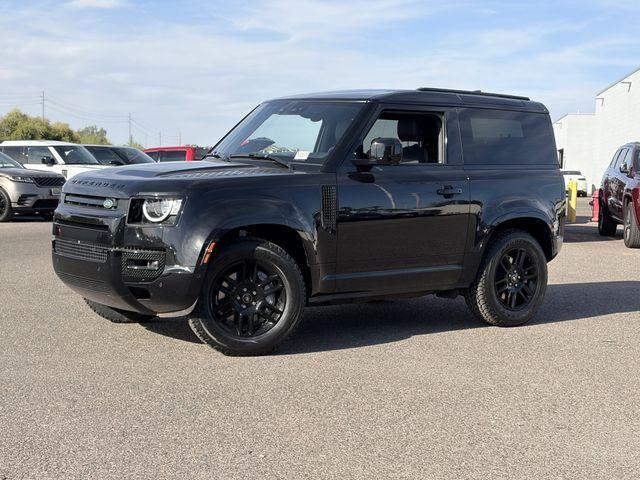 Land Rover Defender 2022
