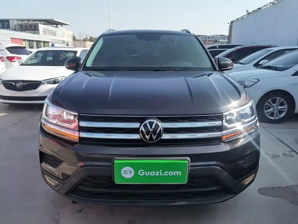 Volkswagen Tharu 2021