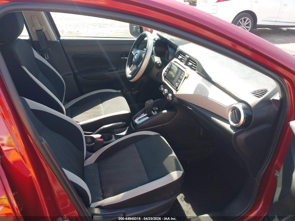 Nissan Versa 2022