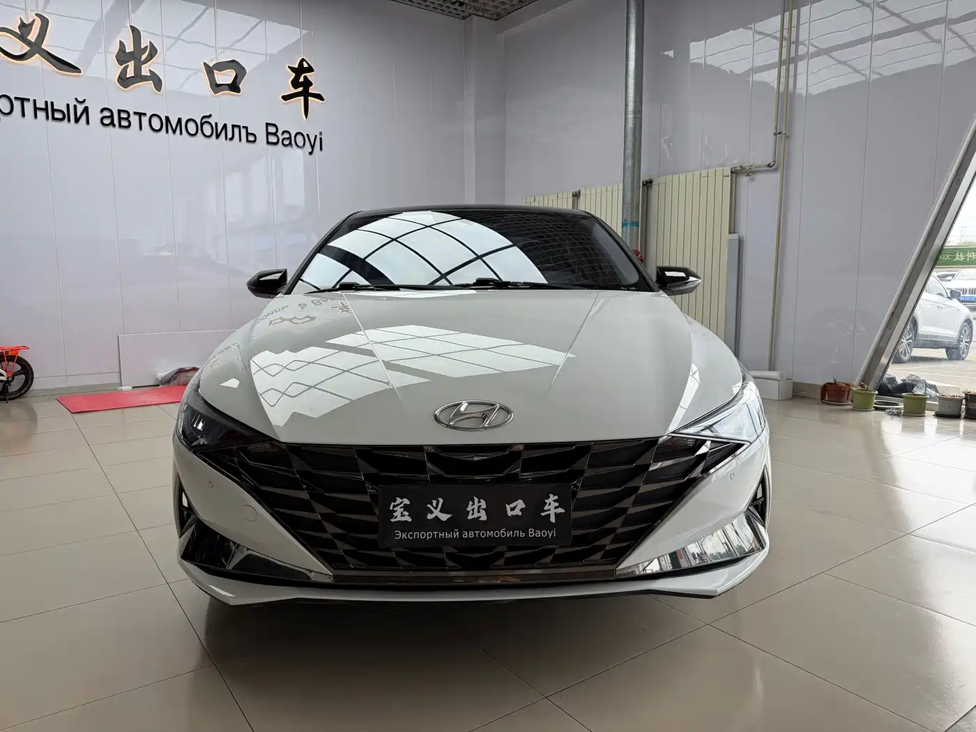 Hyundai Elantra 2022