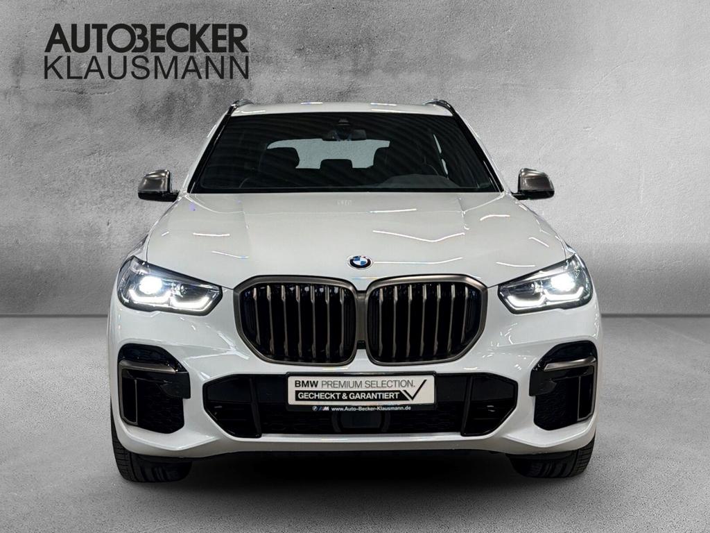 BMW X5 M50 2023