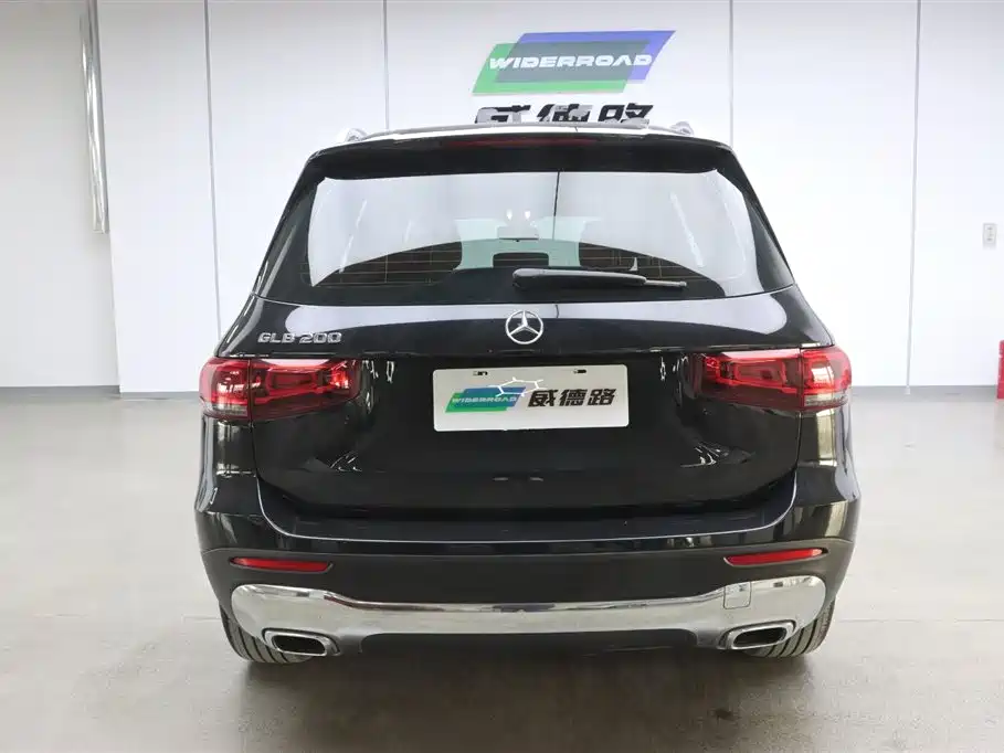 Mercedes-Benz GLB 2023