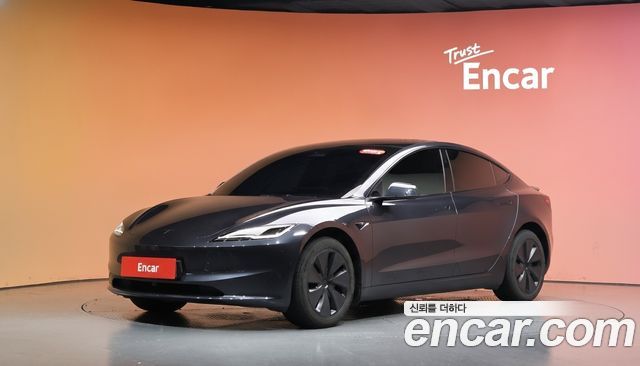 Tesla Model 3 2026