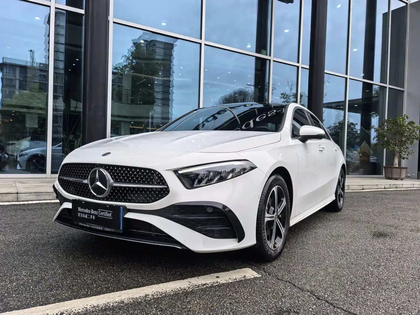 Mercedes-Benz A-Класс 2023