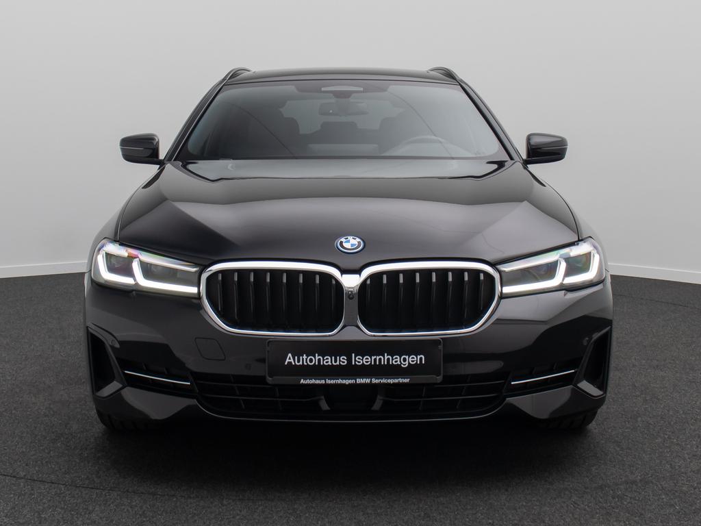 BMW 530 2022