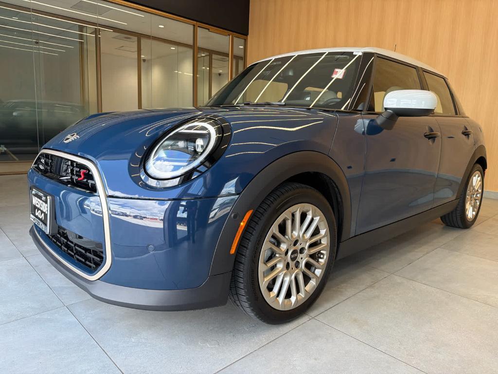 Mini Hardtop 2025