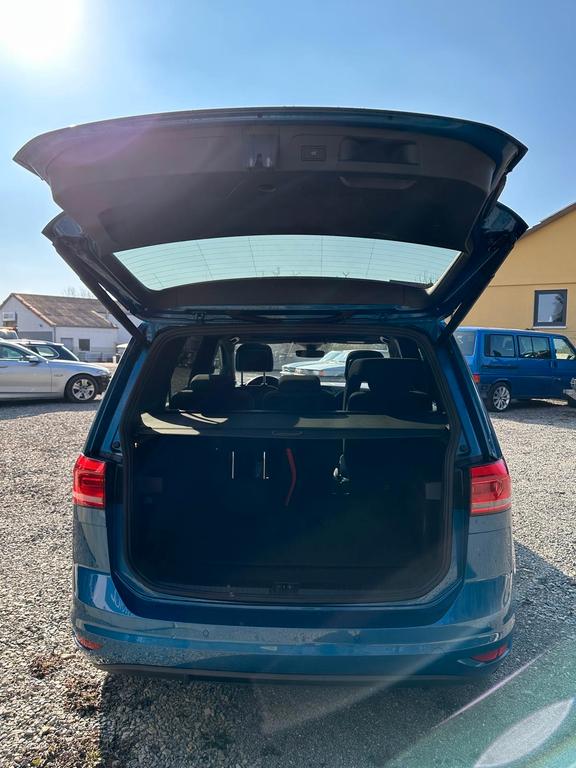 Volkswagen Touran 2021