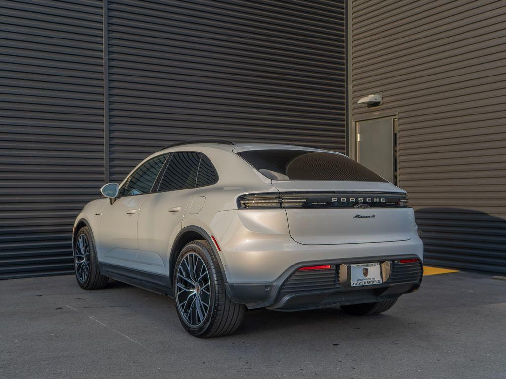 Porsche Macan 2024