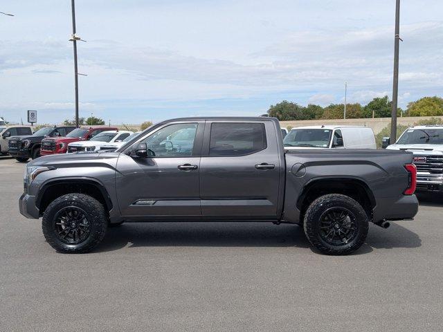Toyota Tundra 2024