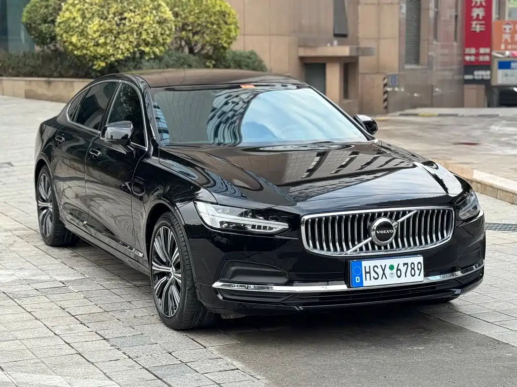 Volvo S90 2024