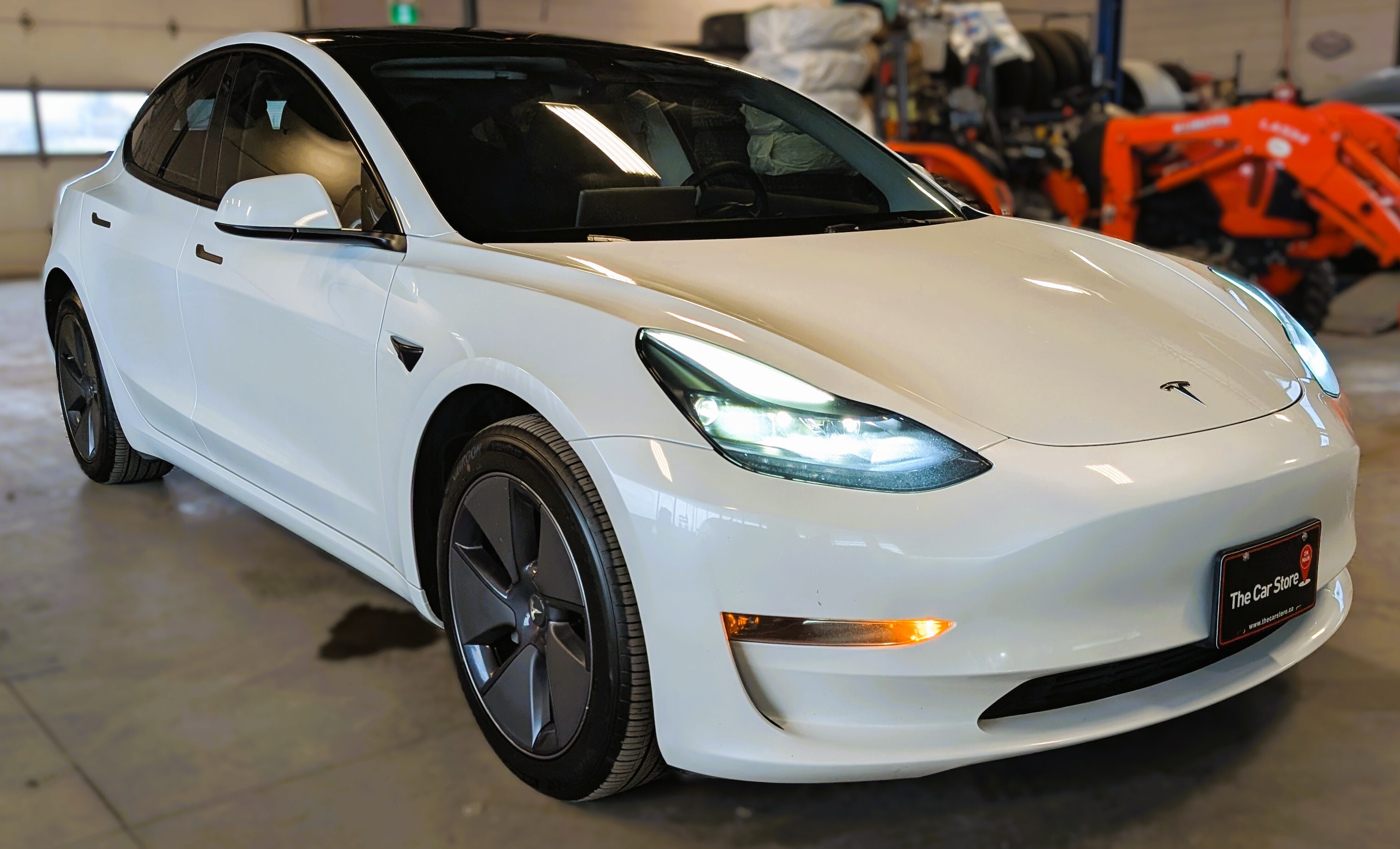 Tesla Model 3 2023