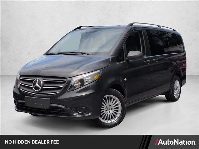 Mercedes-Benz Metris 2023
