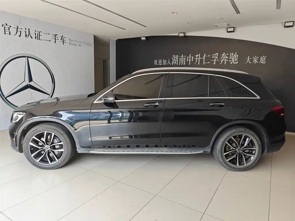Mercedes-Benz GLC 2021