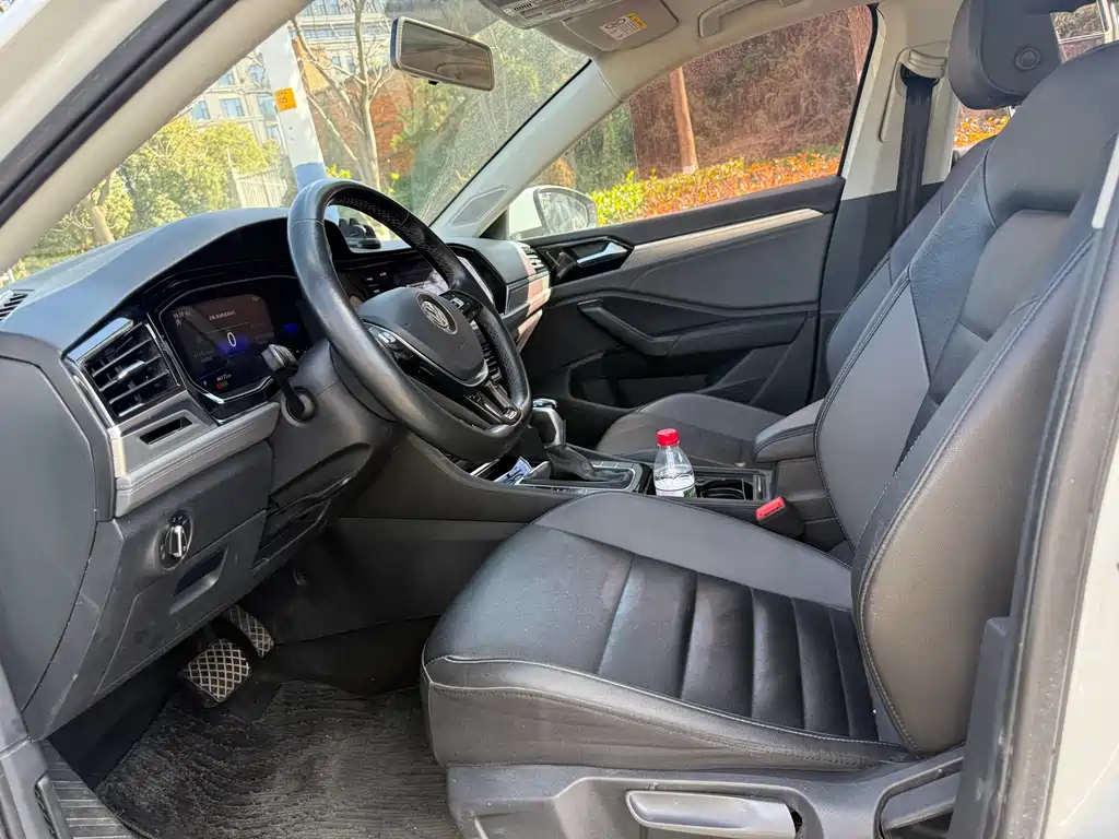 Volkswagen Jetta 2021