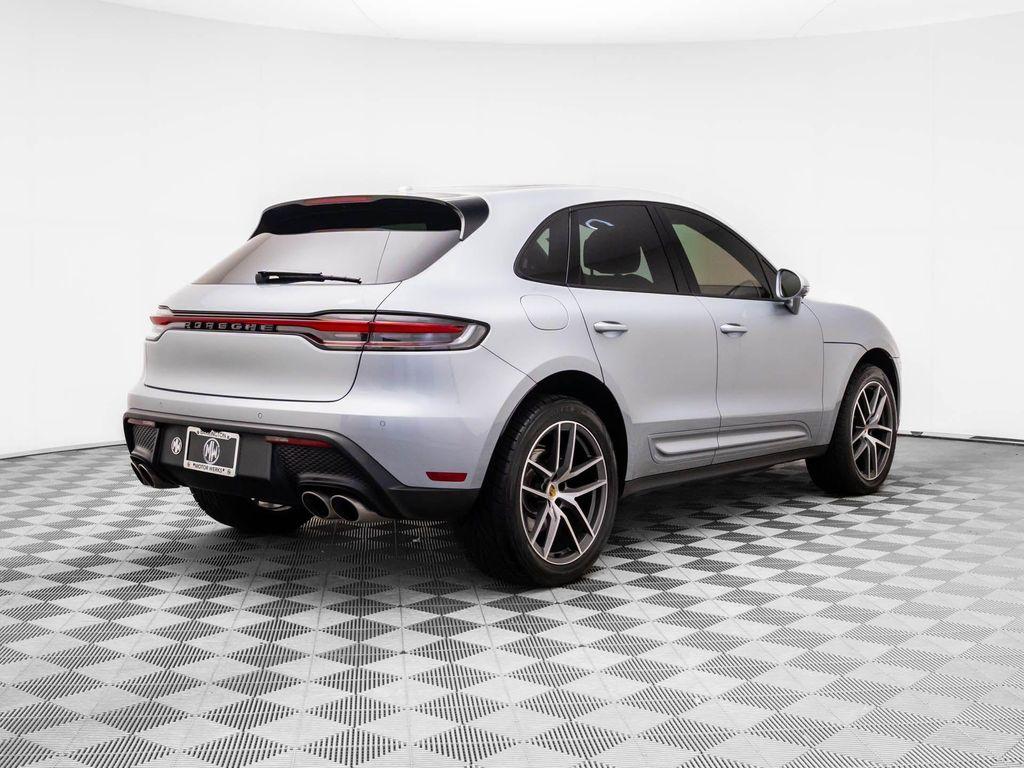 Porsche Macan 2022