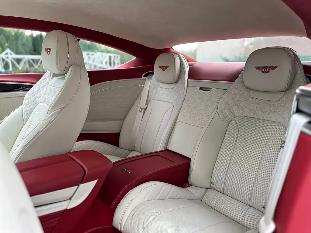 Bentley Continental 2022