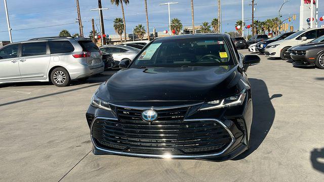 Toyota Avalon 2021