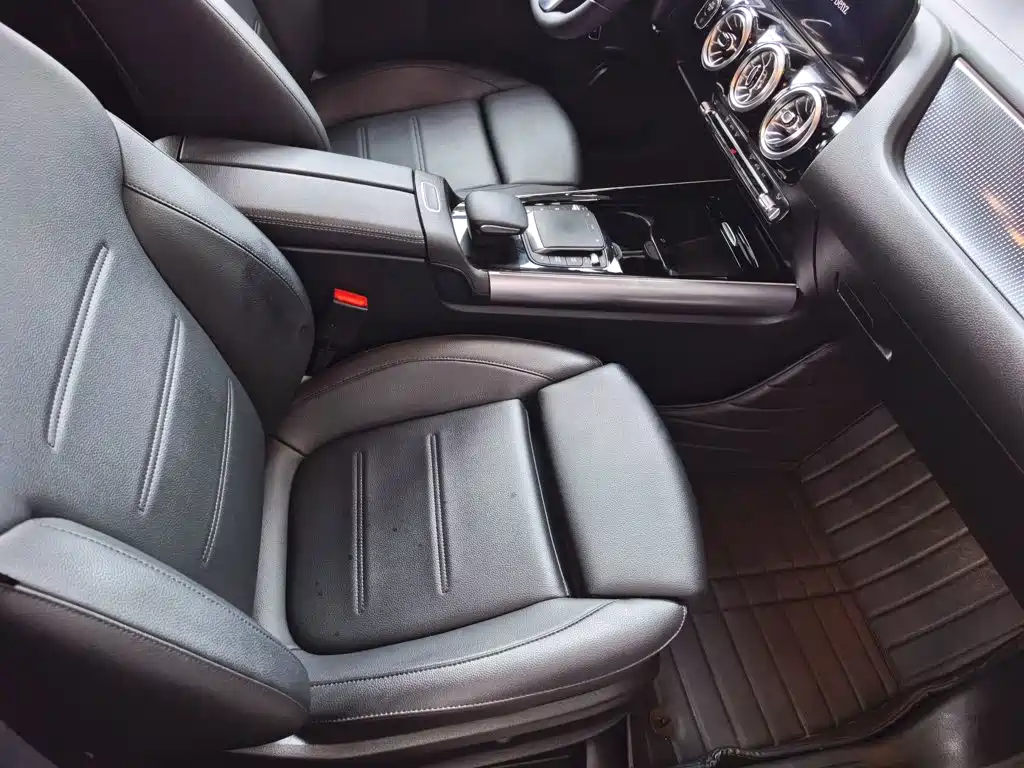 Mercedes-Benz GLA 2021