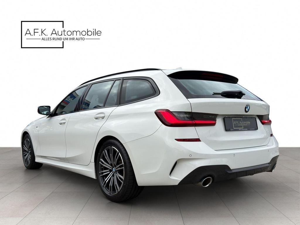 BMW 320 2021