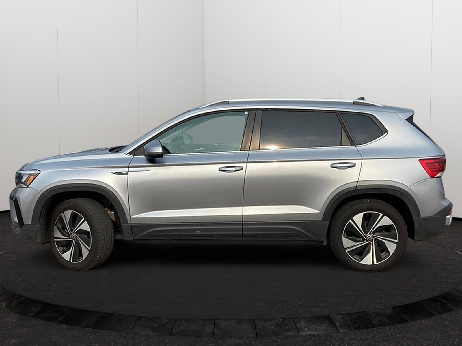 Volkswagen Taos 2024
