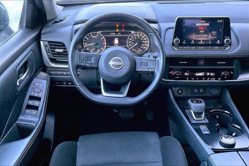 Nissan Rogue 2024