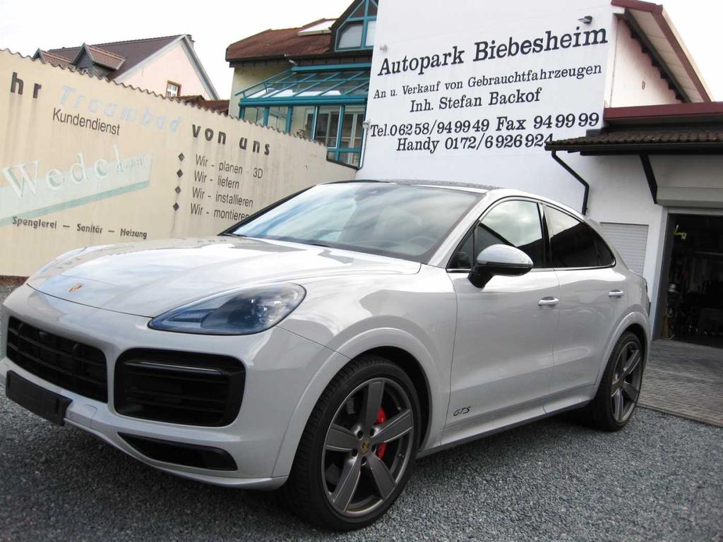 Porsche Cayenne 2020