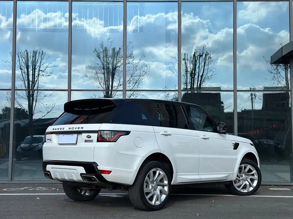 Land Rover Range Rover Sport 2020