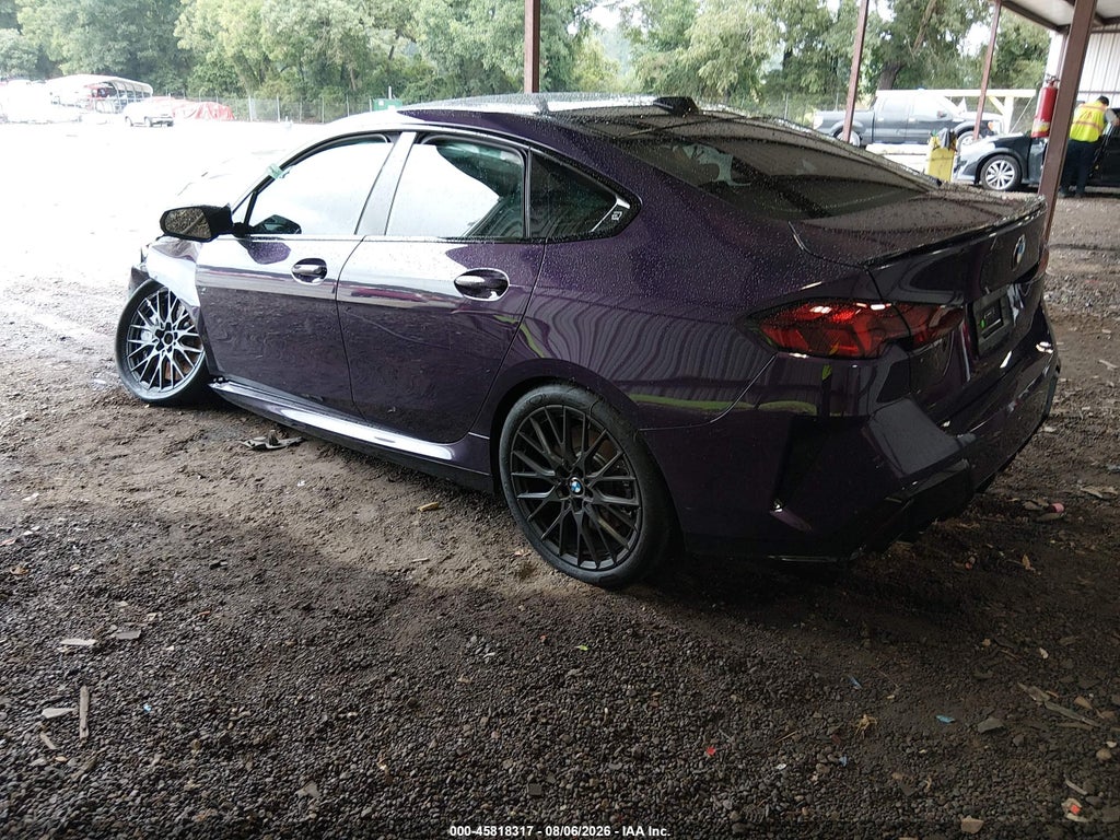 BMW M235 2025