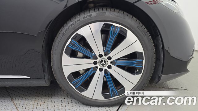 Mercedes-Benz EQS 2023