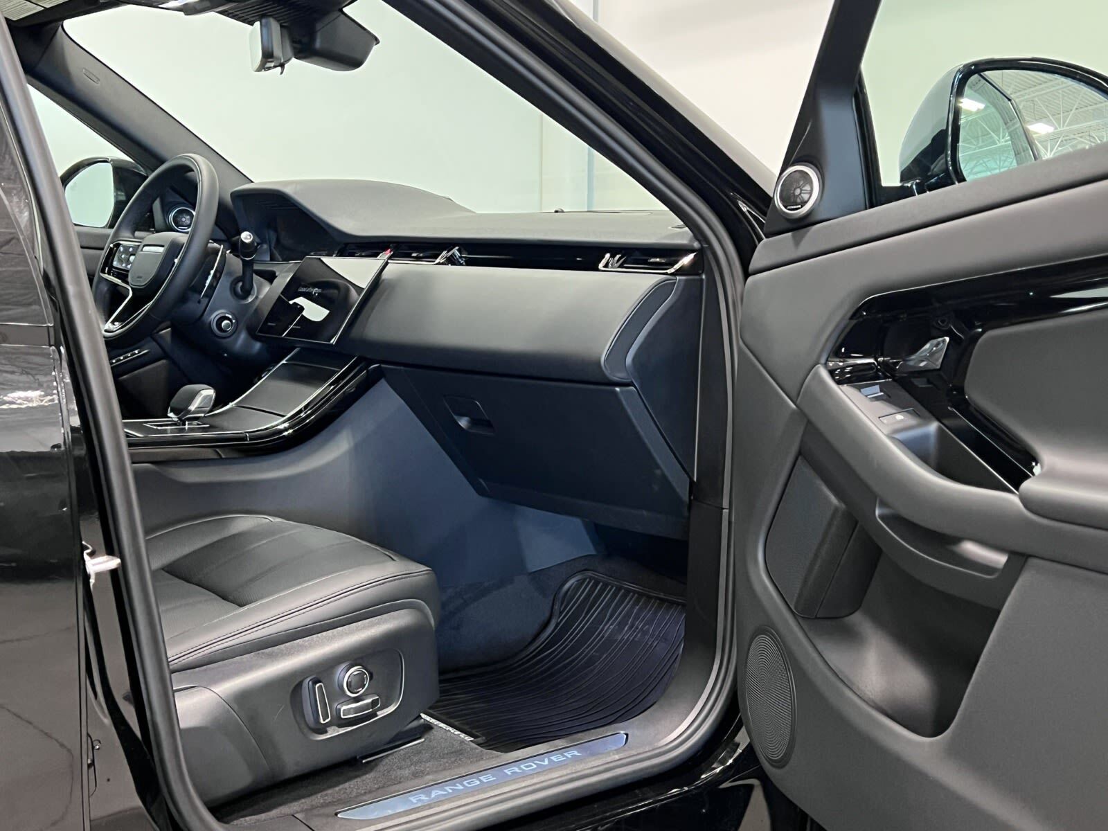 Land Rover Range Rover Evoque 2024