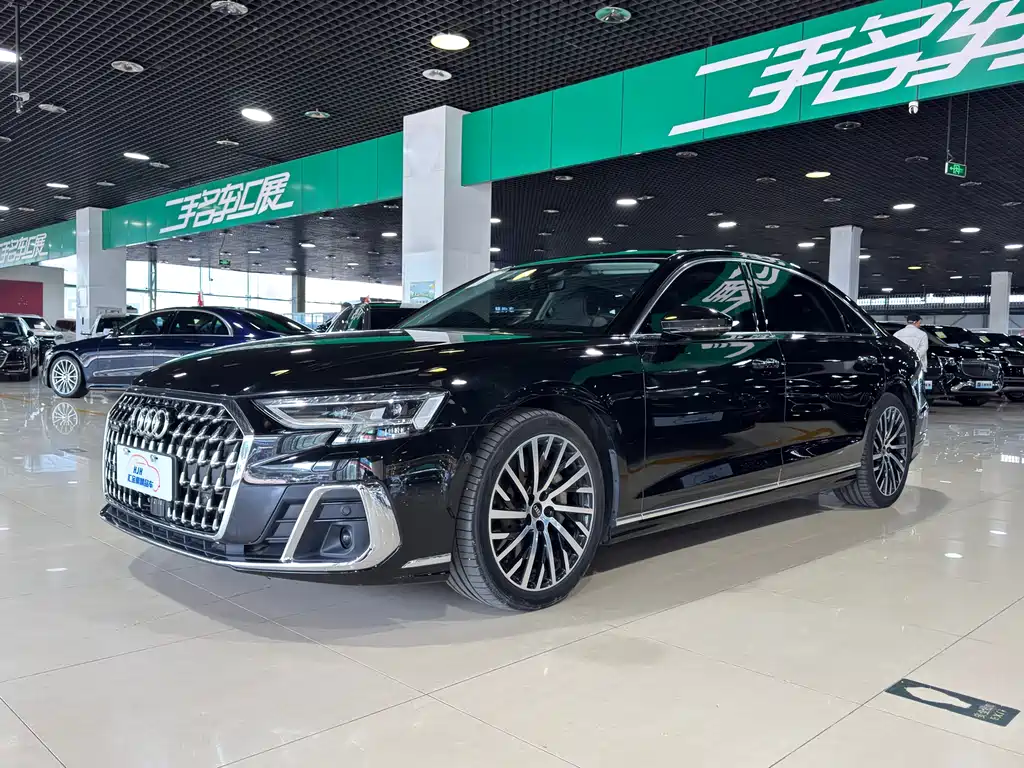 Audi A8 2023